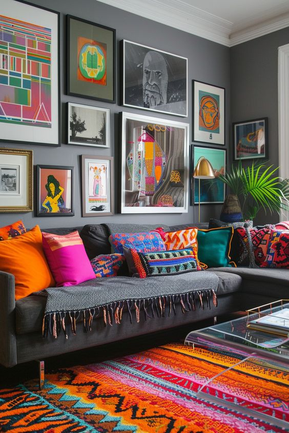 21+ Genius Above The Couch Wall Decor Ideas To Recreate