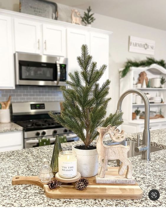 17 Impressive Christmas Decor Ideas For Your Kitchen To Inspire You