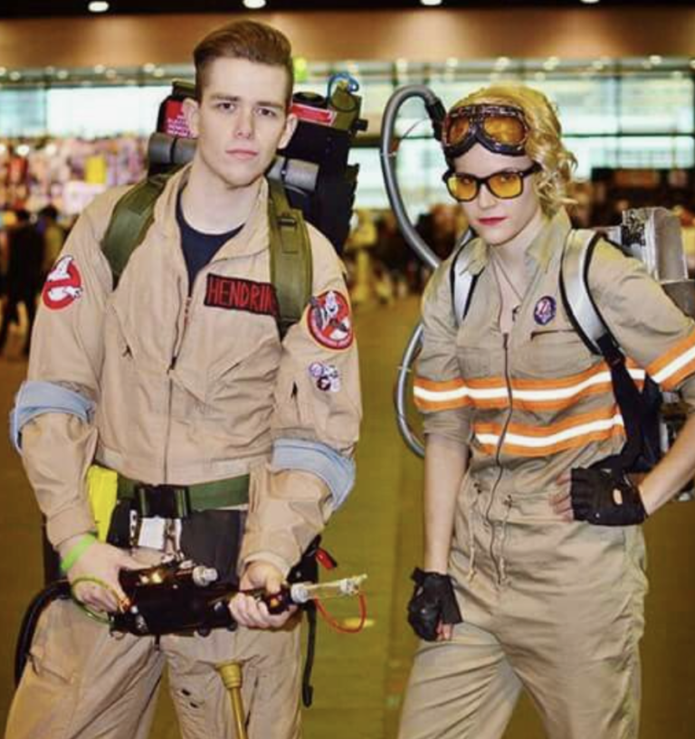 17+ Insanely Easy Last Minute Halloween Costumes For Couples